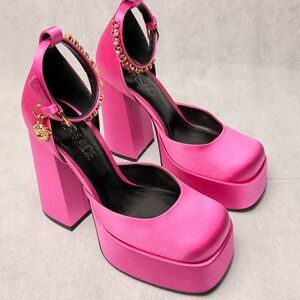Versace Medusa Aevitas Platform Pumps Pink Satin Crystal SZ 35 US 5 New